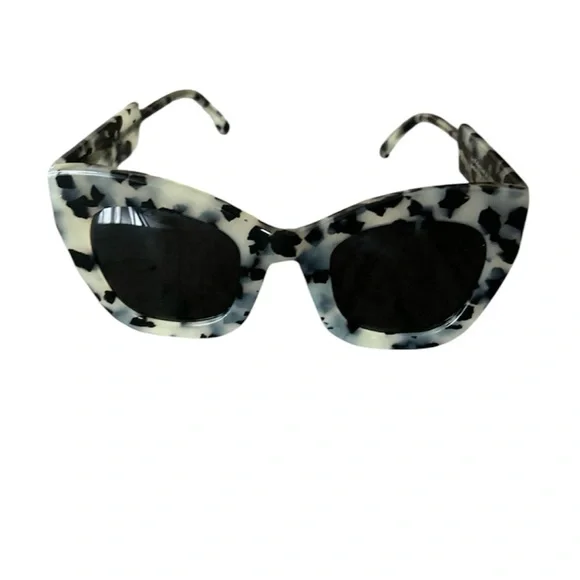 AMBITIOUS Marble frame + Black lenses Supernormal NWOT - Picture 1 of 6